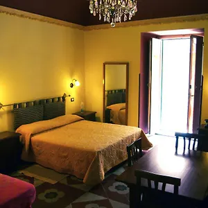 https://palazzo-ajala-bb.sicilyhotelsitaly.net